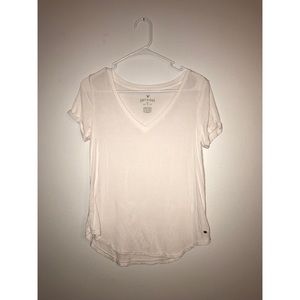 American eagle t shirt